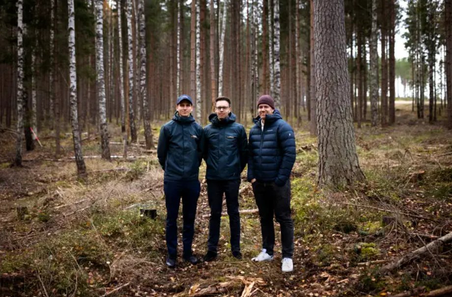 Carl Duforce, Joakim Sjöblom and Sebastian Reismer coordinate the work of approximately 50 consultants and contractors in preparation for construction