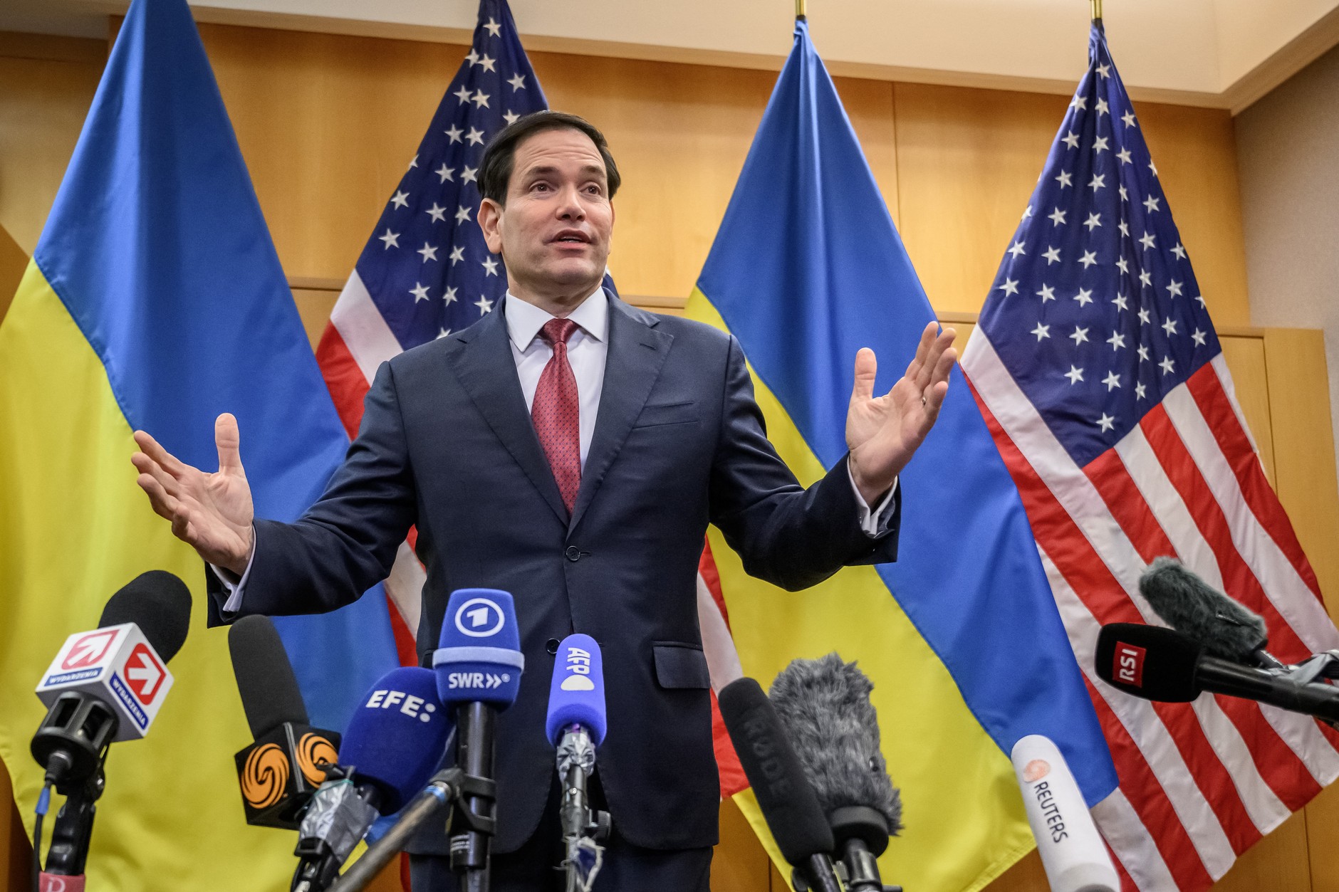 U.S. Secretary of State Marco Rubio during a news conference following closed-door talks on the U.S. plan to end the war in Ukraine in Geneva, November 23, 2025.