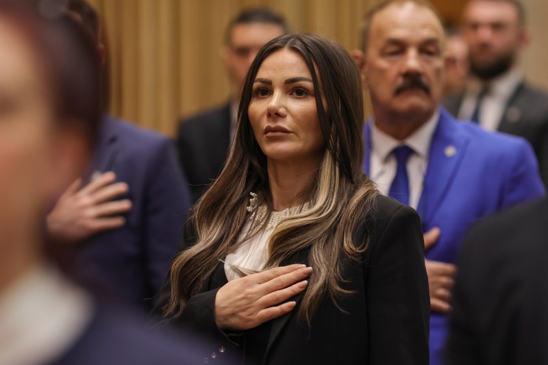 The woman who assaulted POT senator Valentina Aldea was placed under judicial control