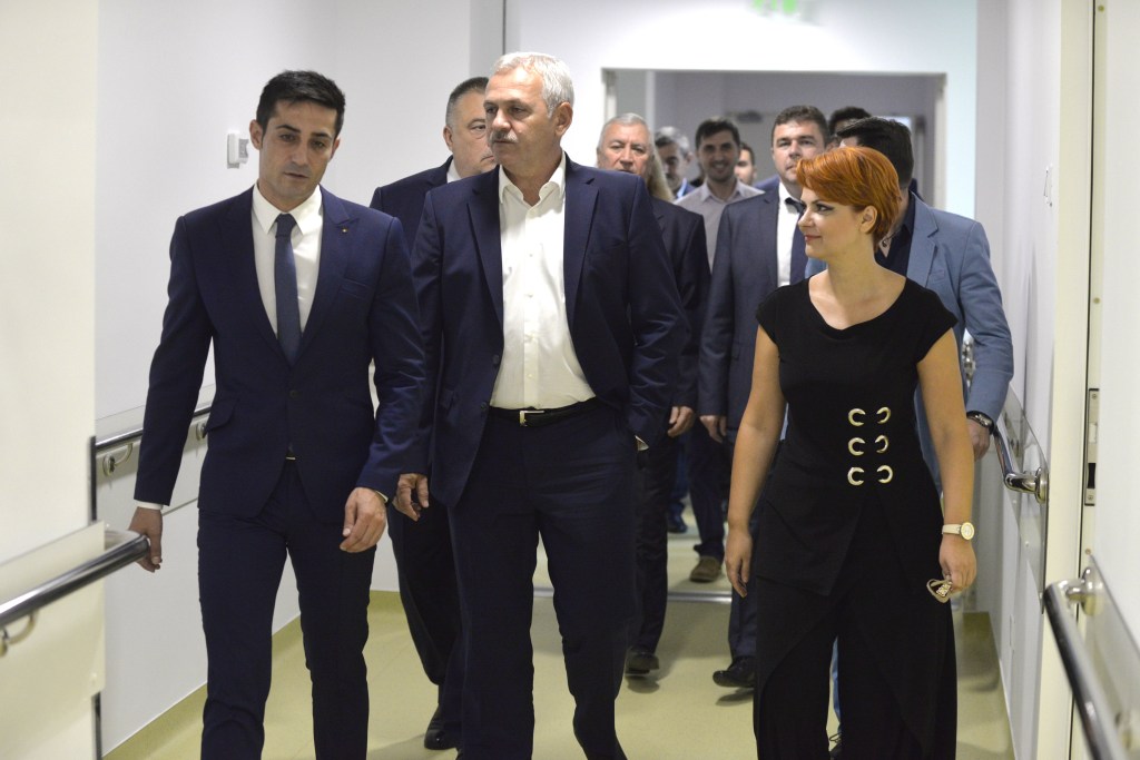 Liviu Dragnea, Lia Olguța Vasilescu and Claudiu Manda, visiting Craiova in September 2017. Inquam Photos / Bogdan Danescu