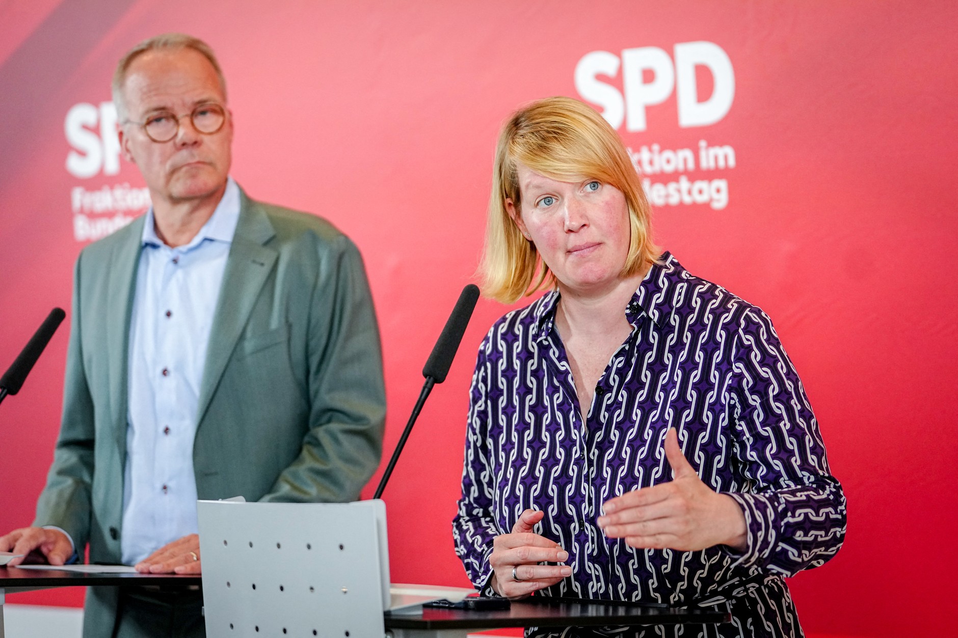 Wiebke Esdar and Matthias Miersch of the SPD during a press conference in Berlin, June 3, 2025.