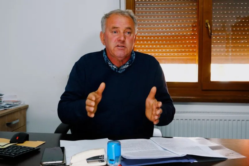 What does the mayor of the commune in the Danube Delta say, where a village was evacuated after a Russian attack nearby