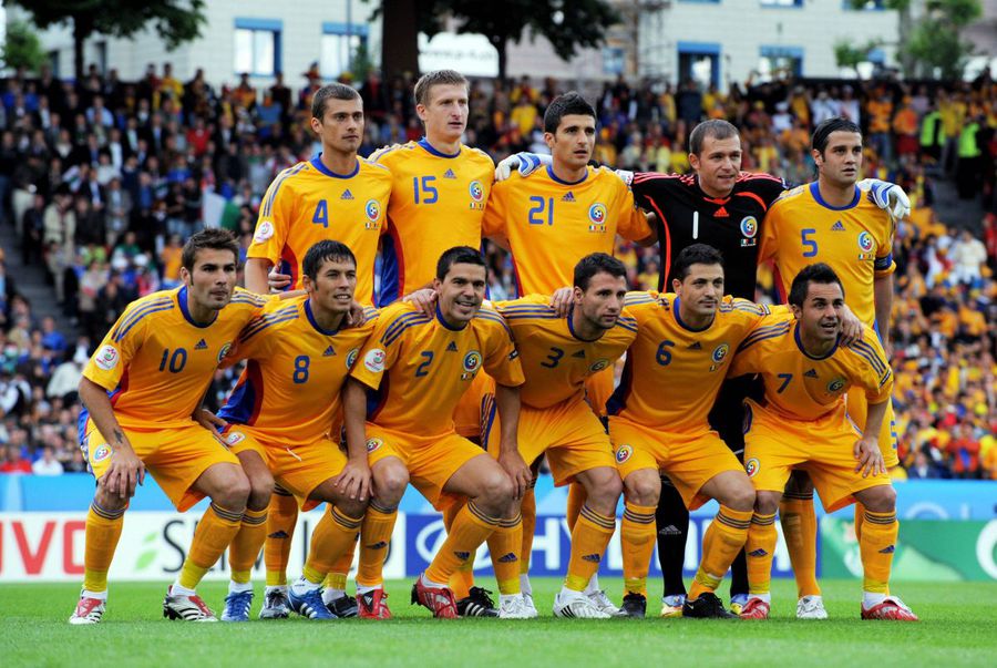 Cosmin Contra and Cristi Chivu, starters in the Romanian national team at EURO 2008 / Photo: Imago Cosmin Contra, verdict in the possible duel with Italy for World Cup qualification » Prediction for Inter - Milan: