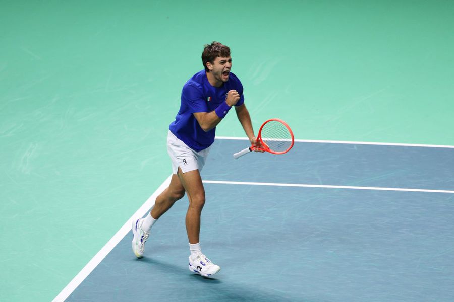 Flavio Cobolli celebrating a point won in the match with Jaume Munar Photo: Guliver/GettyImages Italy, champion for the third time in a row in the Davis Cup, after 2-0 with Spain in the final!
