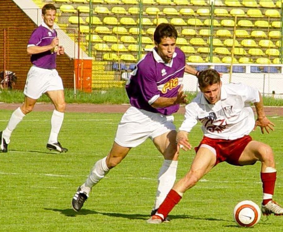 FC Argeș - CFR Cluj, one-on-one duel in Mioveni, the play-off is at stake! » Start of match