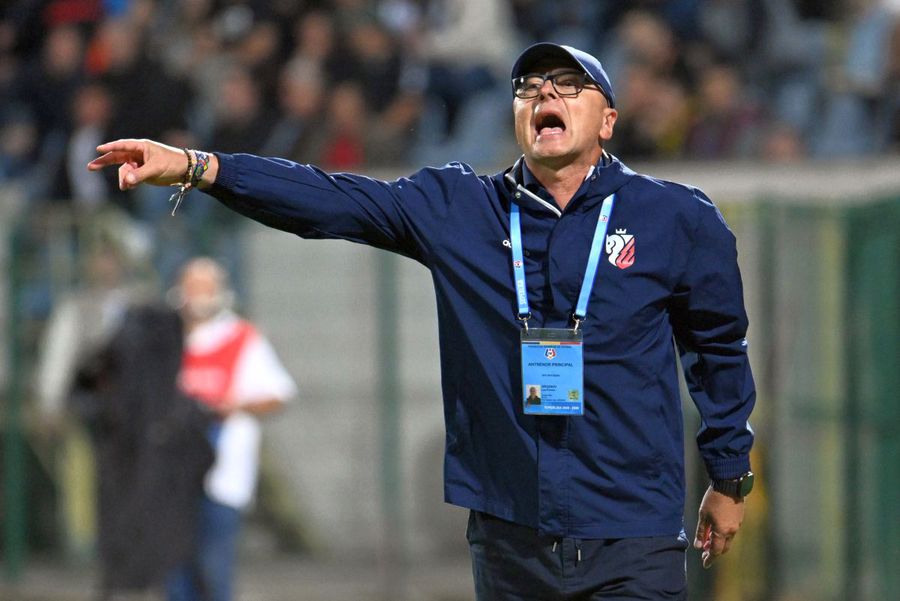 The coach of the Superliga leader was one step away from Dinamo: 