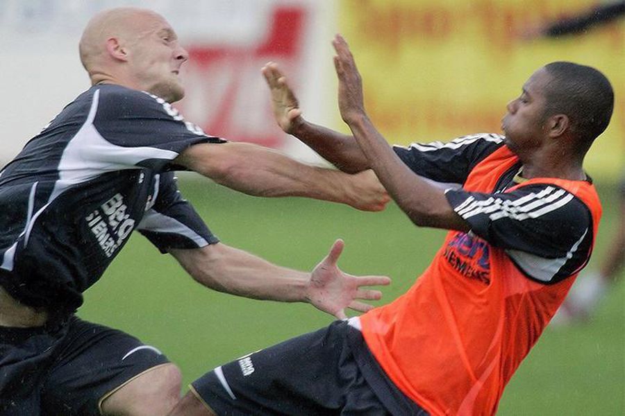 Thomas Gravesen had an argument at a training session with Robinho. Photo: Facebook @RMCF - Los Blancos Central It was
