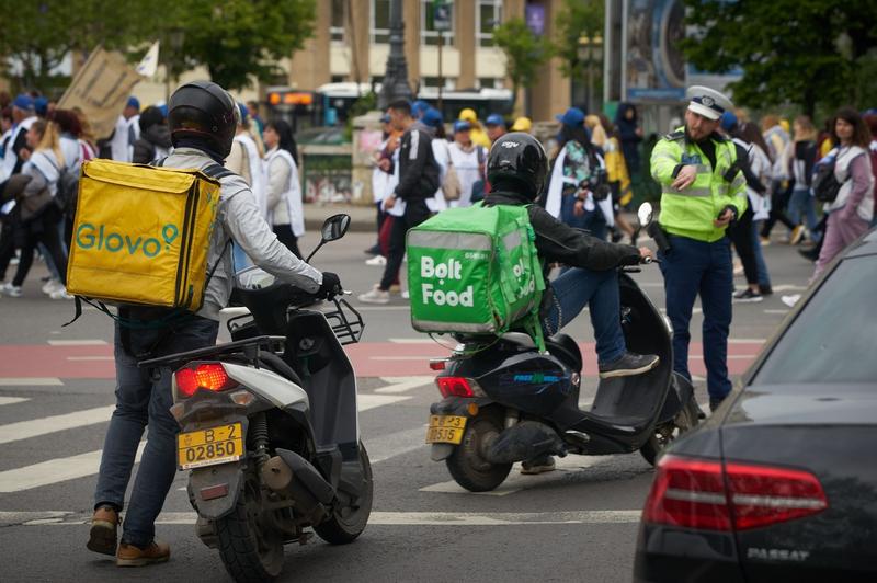Deliveries, Photo: Lucian Alecu / Shutterstock Editorial / Profimedia