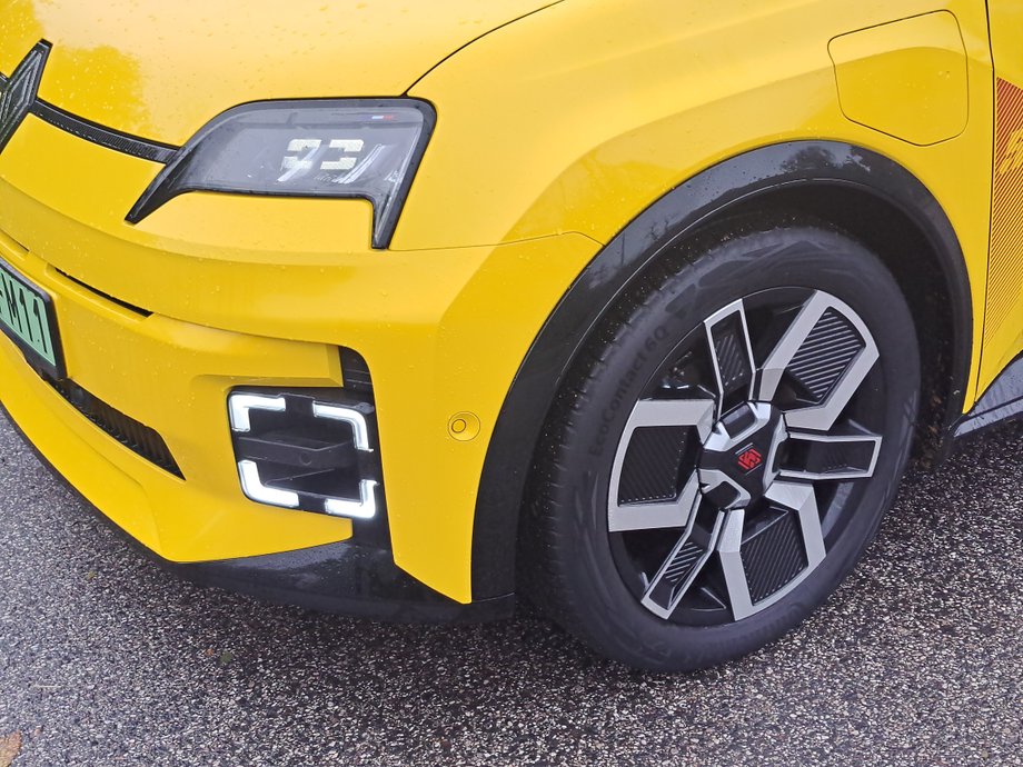 Renault 5