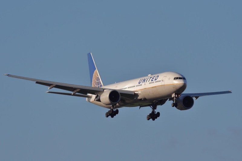 Math at the edge: DeepMind has discovered new singularities that could make flights smoother in the future