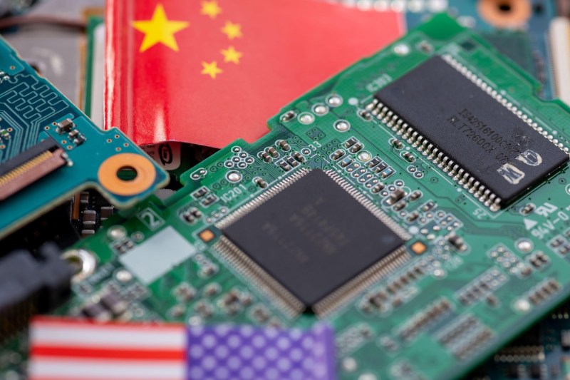 China again allows exports of semiconductors produced by Nexperia. The denouement of a crisis that created panic in the auto industry