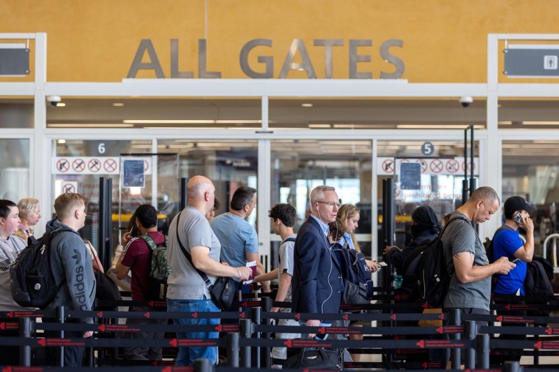 Americans prepare for Thanksgiving, but Transportation Secretary gives them bad news: Air traffic will be reduced to