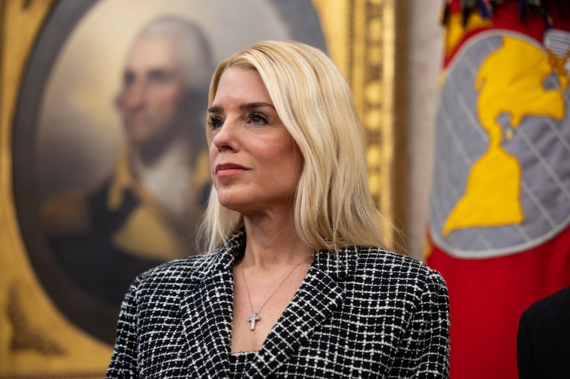 Washington will declassify the Epstein files within 30 days, the Attorney General of the United States announces