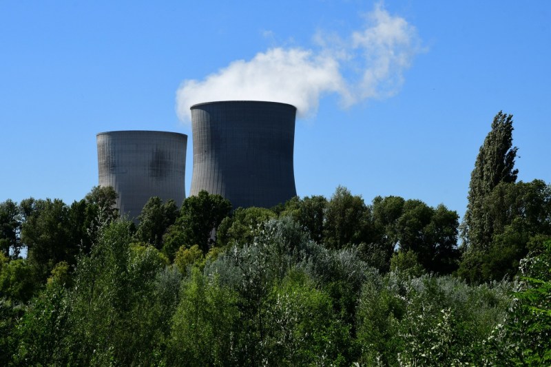 Greenpeace says France is sending reprocessed uranium to Russia.