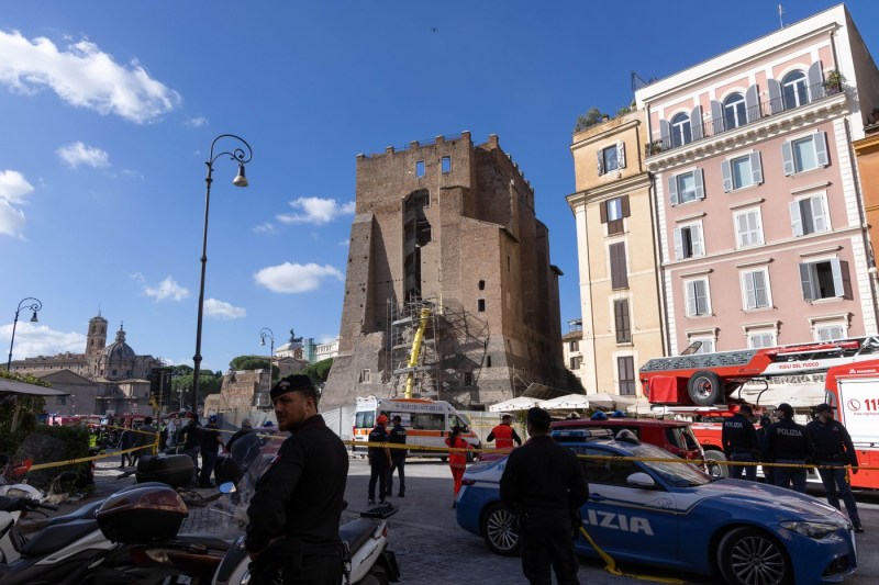 VIDEO A medieval tower near the Colosseum in Rome partially collapsed during renovation work. Injured workers