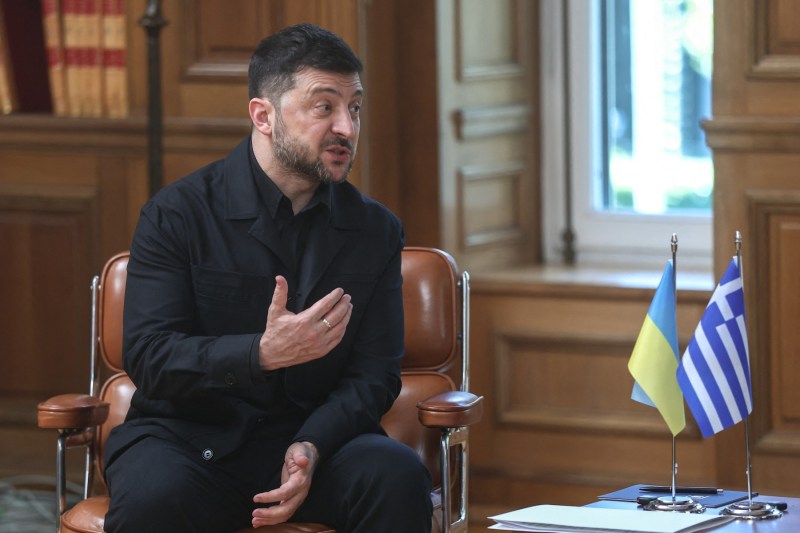 Ukraine has signed an agreement with Greece to purchase American gas that will be delivered through the vertical corridor / Zelensky says that this winter will be 
