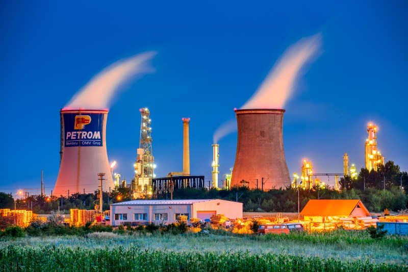 Redundancies at OMV Petrom. Almost 1,000 employees will be laid off