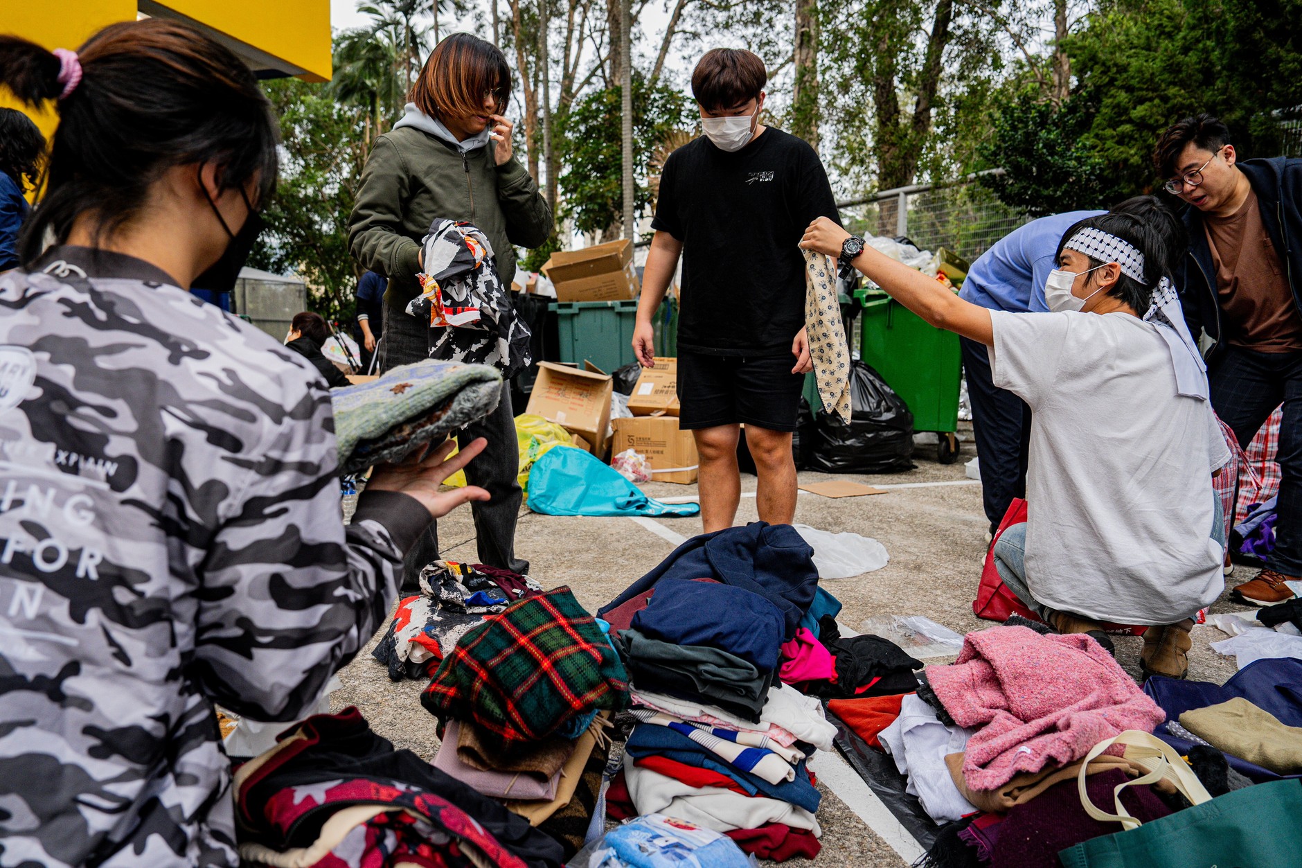 epa12551658 - CHINA HONG KONG FIRE (Major fire breaks out in Hong Kong, leaving at least 44 dead and 279 missing)