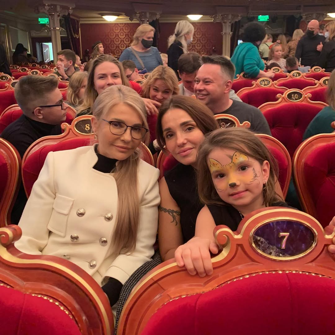 Grandsons Adam and Eve are abroad, wedding at 19, son-in-law is almost the same age. What Yulia Tymoshenko's family looks like photo 8