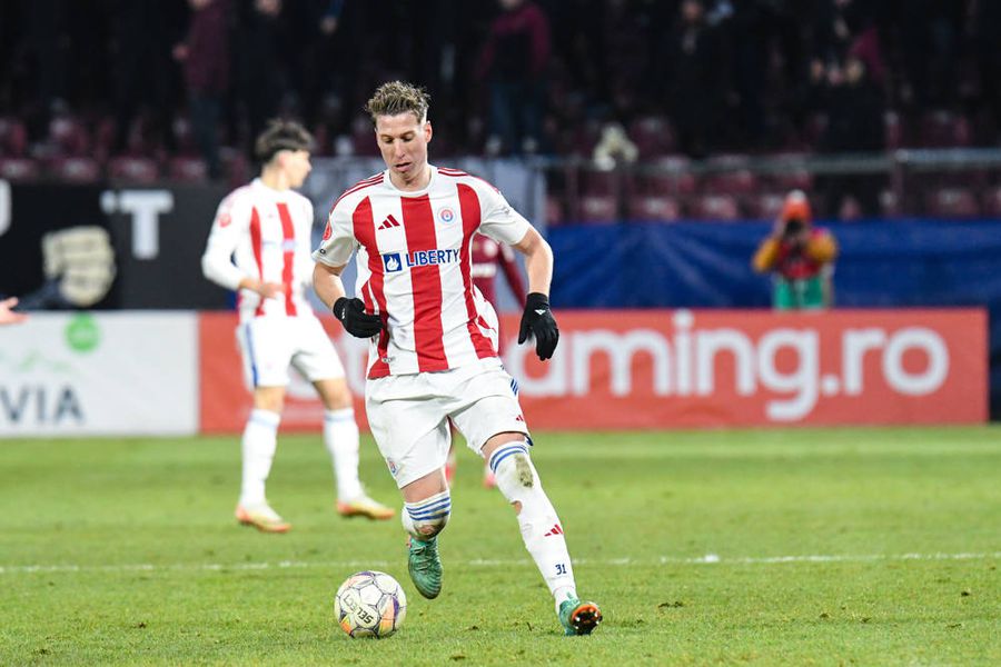 The reaction of the proposed player today to the Romanian champion: 
