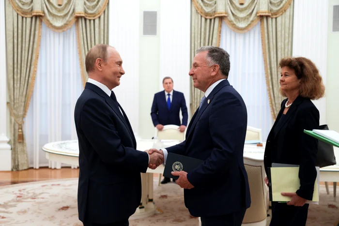 Vladimir Putin and Steve Witkoff/PHOTO: EPA/EFE