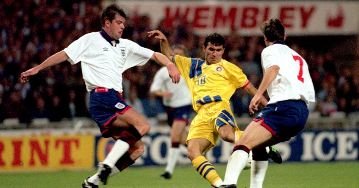 Hagi, in the national team, in a match against England