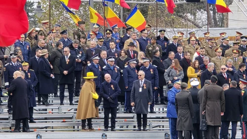 Iuliana Scântei at the Arc de Triomphe parade PHOTO Mediafax
