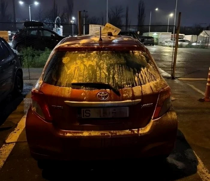 Car vandalized in Iasi. PHOTO: TV Iasi Life