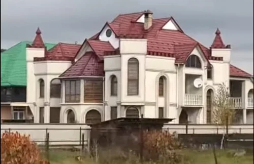 house Nyzhnia Apșa 02 capture TikTok/@polinashtern