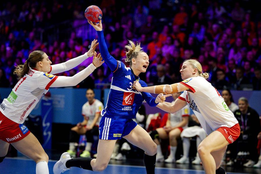 France - Germany, the first semi-final of the World Championship