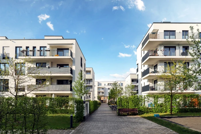 New blocks with four floors