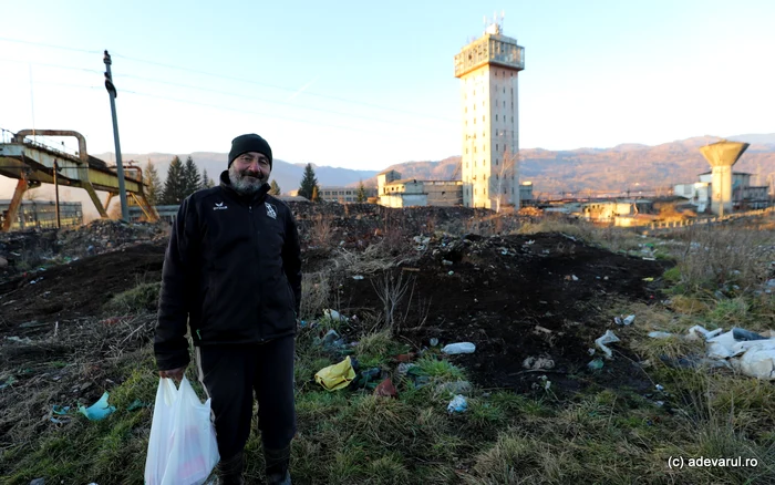 Constantin, a former miner from Lonea. Photo: Daniel Guță. TRUTH