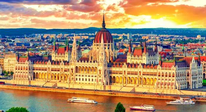 Hungarian Parliament PHOTO: Profimedia