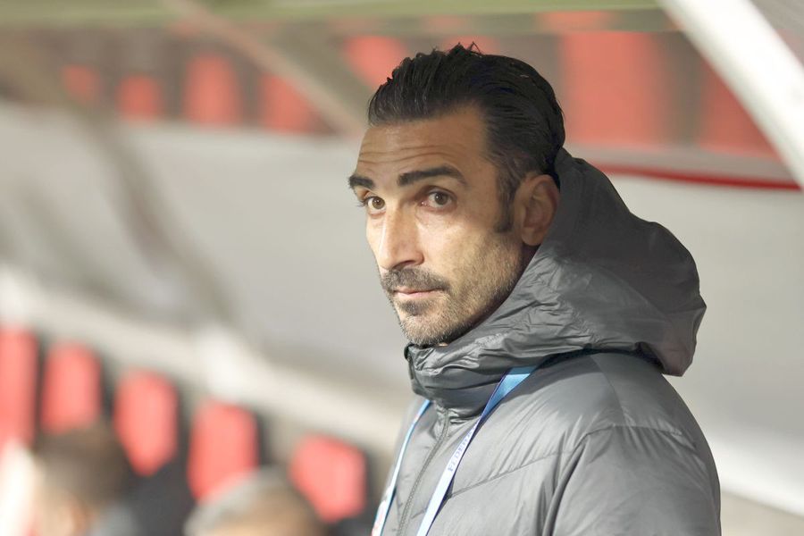 Elias Charalambous // PHOTO: Sport Pictures Where is Charalambous?! The coach with two trophies in 2025, ignored in the GSP Investigation! Not even MM Stoica and Olaru voted for him!