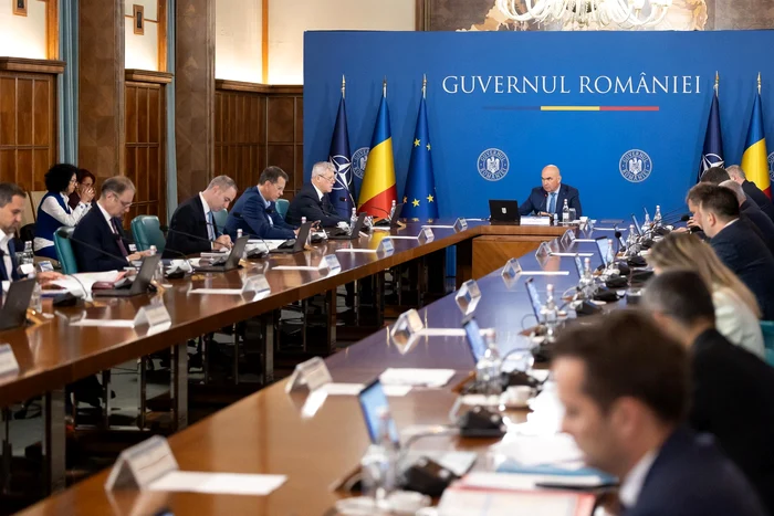 PHOTO Facebook / Government of Romania