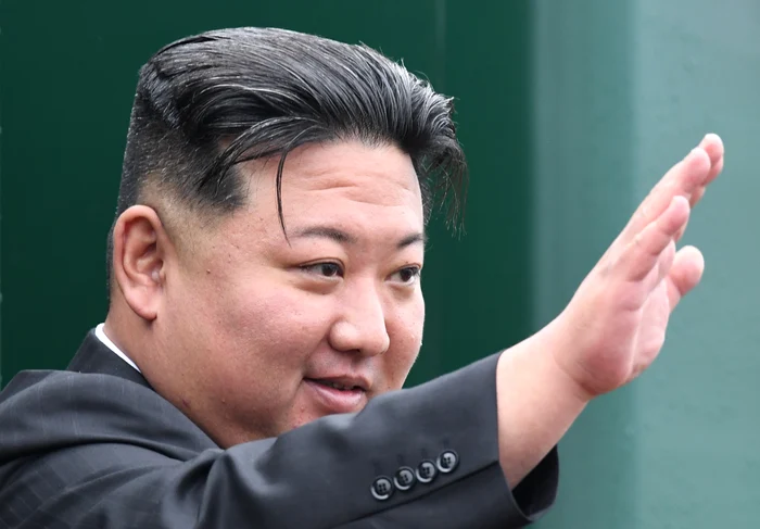 Kim Jong Un also supervised a missile launch. PHOTO Profimedia