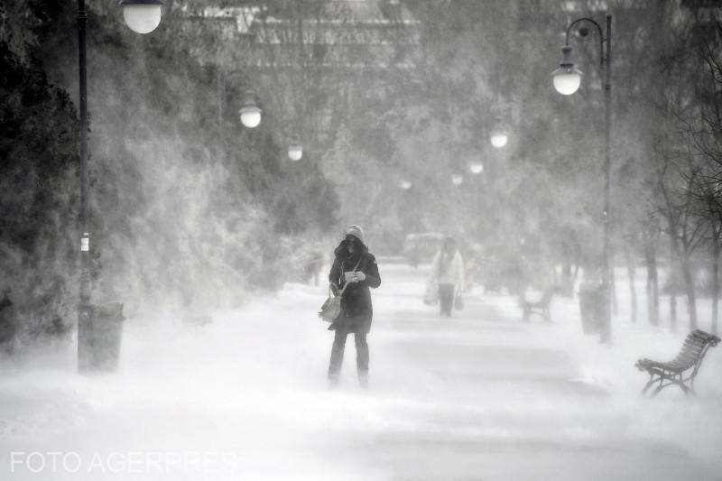 Winter image - blizzard, Photo: AGERPRES