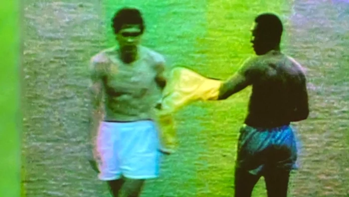Lucescu exchanged shirts with Pelé at the 1970 World Cup PHOTO Video capture