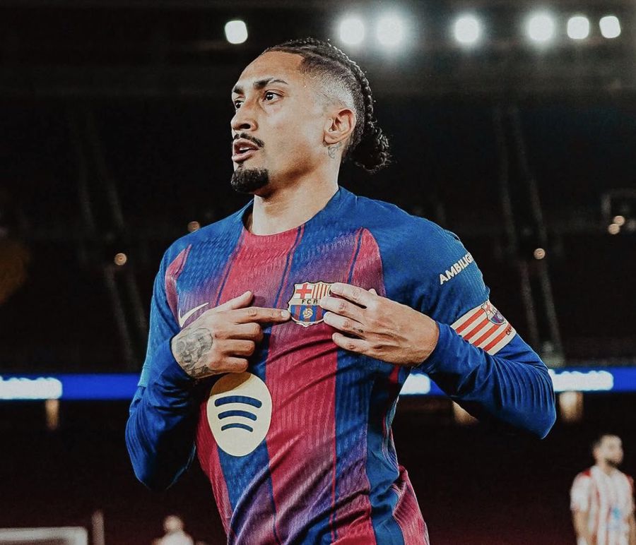 All awards from the Globe Soccer Awards » Who was named Footballer of the Year + Ronaldo's promise: