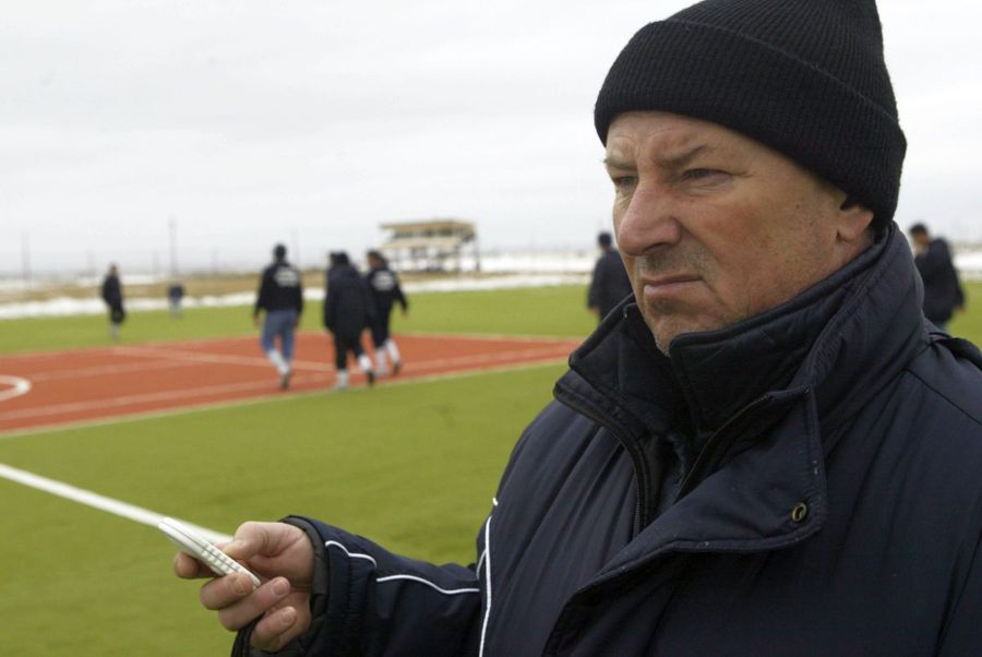 Ioan Sdrobiș passed U Cluj in the first division in 1992, then found himself kicked out due to the intervention of the university members from the Board of Directors / photo: GSP Archive Leo Doană, memories with the late Ioan Sdrobiș: