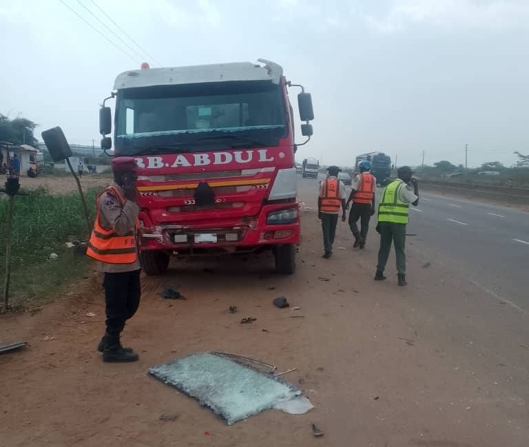 British heavyweight Anthony Joshua was involved in a fatal accident in Nigeria photo 1