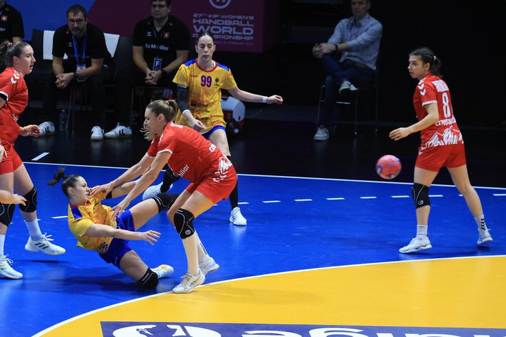 Switzerland - Romania, Women's Handball WC 2025 / PHOTO: Ionuț Iordache (GSP.ro)