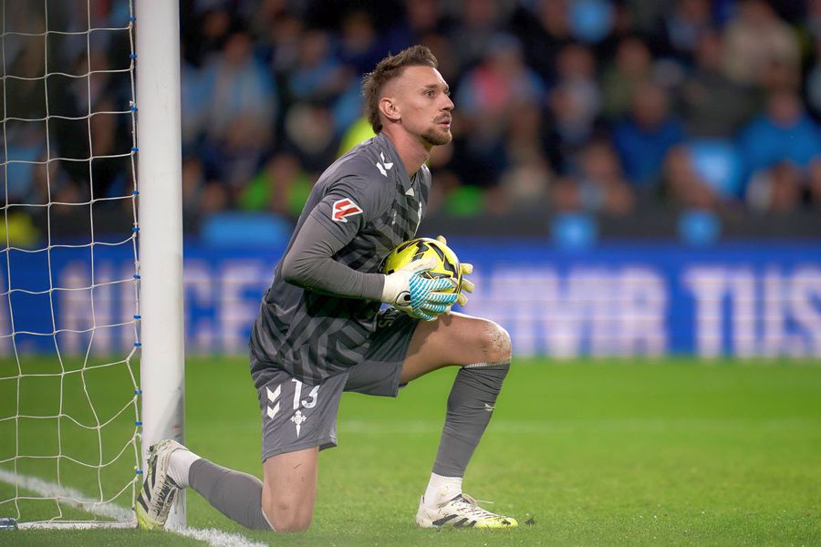 Madness in Real Madrid - Celta Vigo » With Ionuț Radu starting for the guests, the 