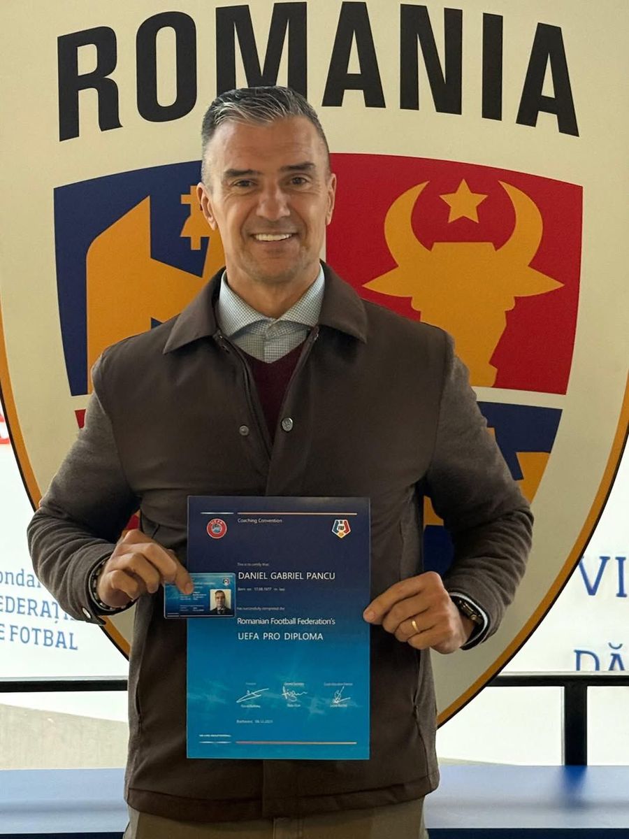 Daniel Pancu obtained the PRO license / Photo: Instagram Daniel Pancu Daniel Pancu obtained the PRO license and officially becomes the head coach of CFR Cluj