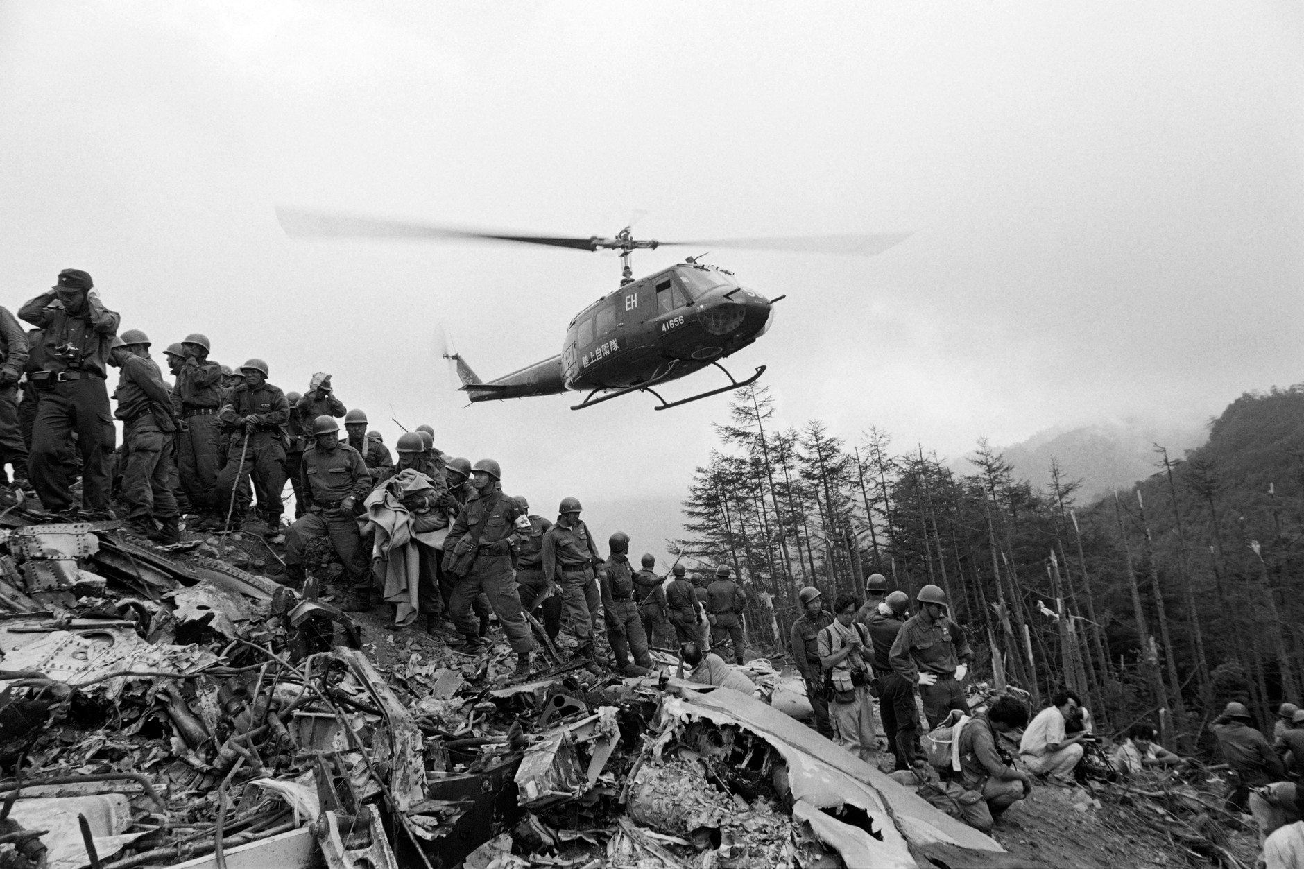Soldiers at the crash site
