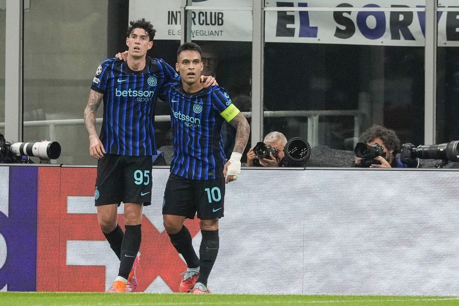 Cristi Chivu's holder, on Barcelona's radar » He has four more proposals + What move is Inter preparing