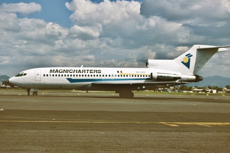 VIDEO Rare incident in the airline industry: A pilot refused to take off because he had not been paid for five months / What he told the passengers on the plane