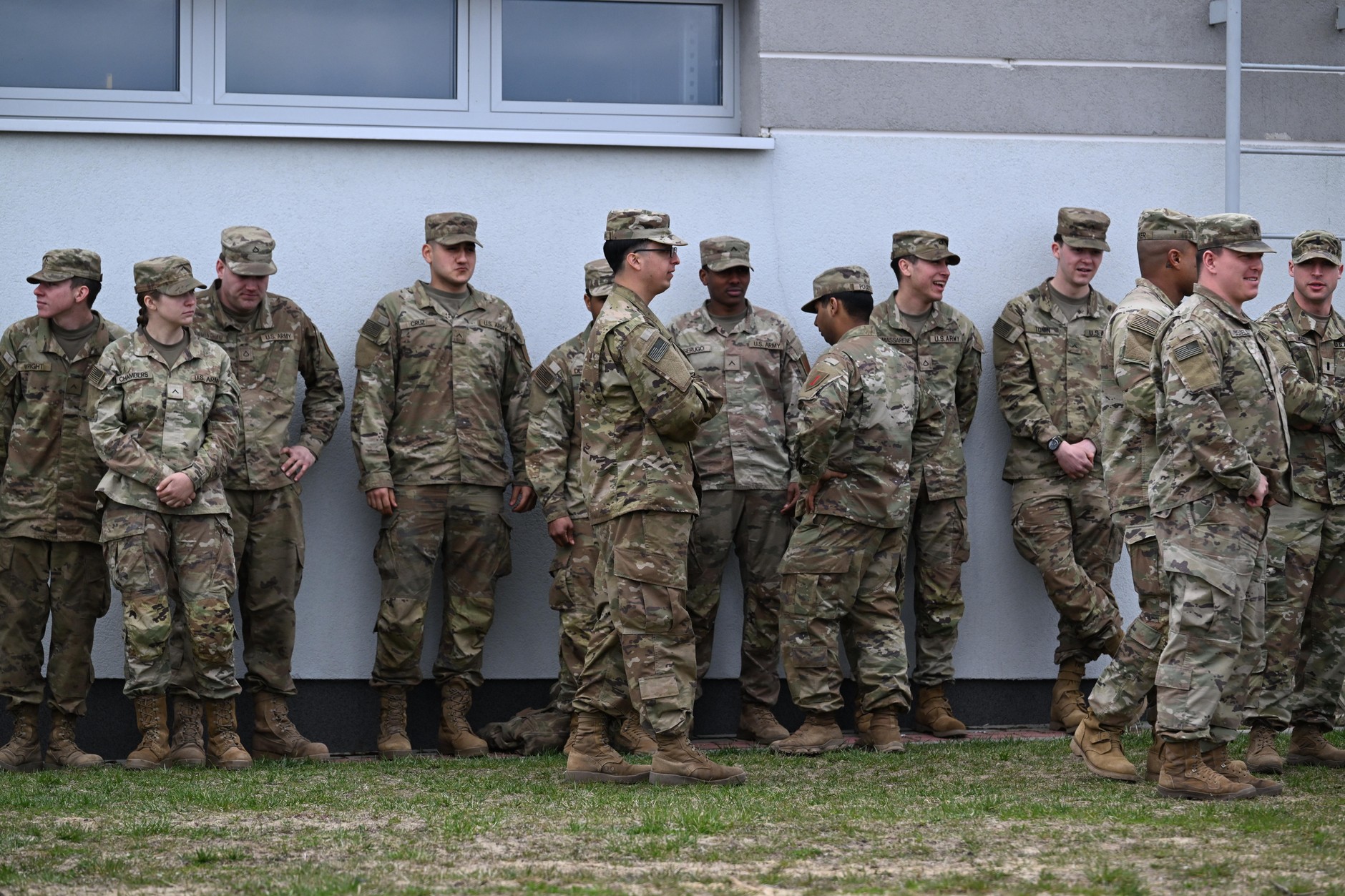 US Army soldiers at the training ground in Nowa Dęba during training with Polish soldiers, April 12, 2023.