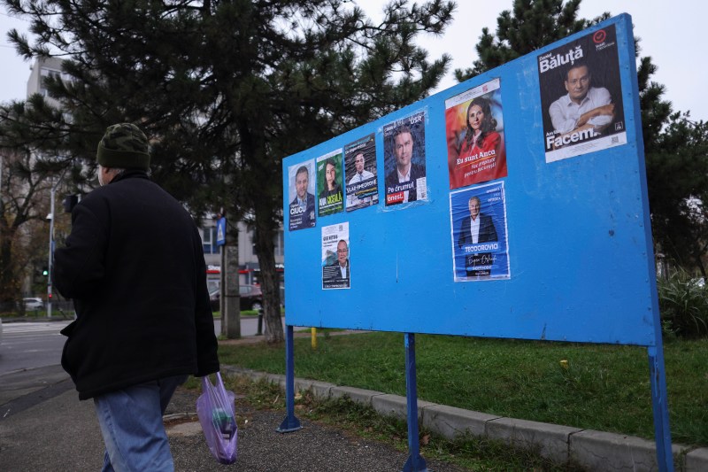 Electoral posters with candidates for the local elections at the Capital City Hall, from December 7, in Bucharest, November 23, 2025. Inquam Photos / Octav Ganea