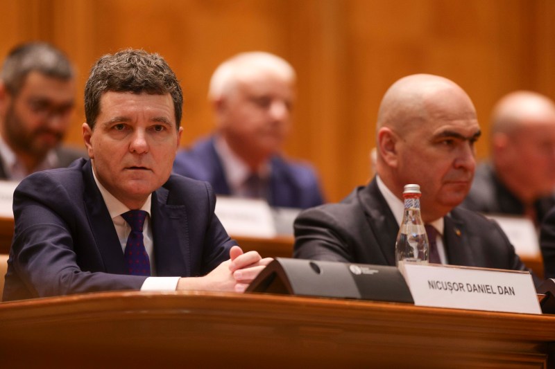 What does Prime Minister Ilie Bolojan say about the attempt to suspend President Nicușor Dan announced by the opposition